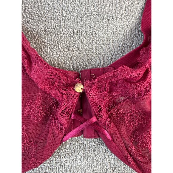 Cacique Bra Unlined Demi Sheer Lace Burgundy Sexy Lingerie Size 44D - Picture 4 of 9